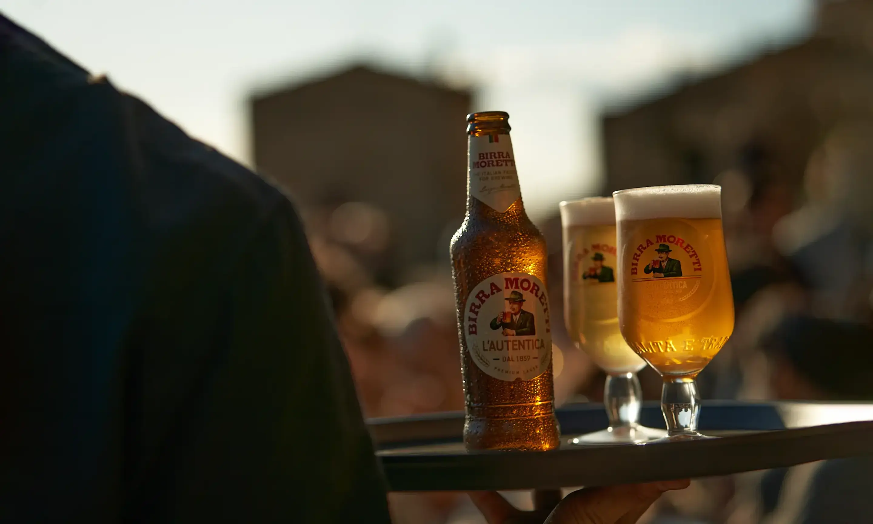 Birra Moretti servering royal unibrew